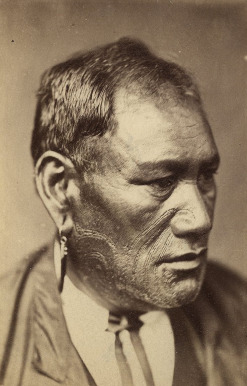 Chef Maori - Maori chief with tattooed face 1998-23098-173 — Māori facial tattoo